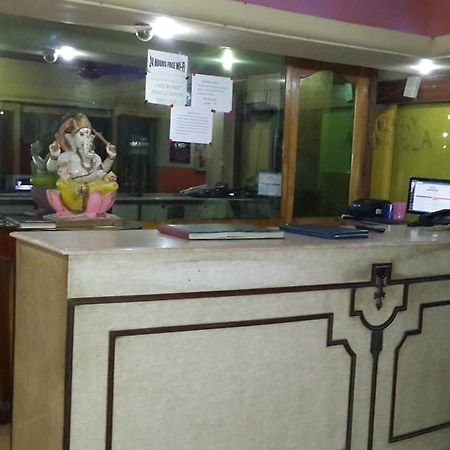 Rupasi Bangla Hotel Колката Екстериор снимка