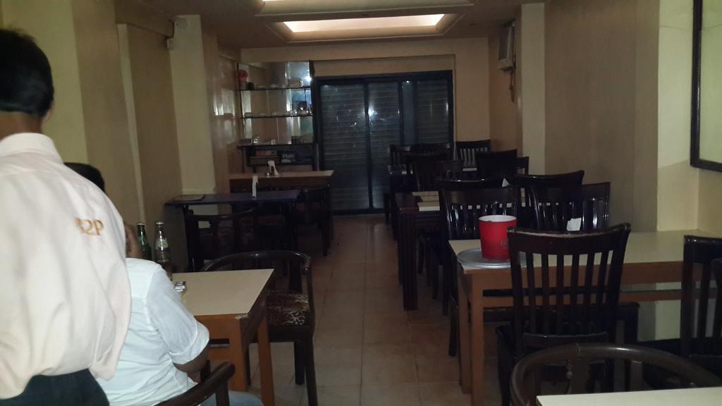 Rupasi Bangla Hotel Колката Екстериор снимка