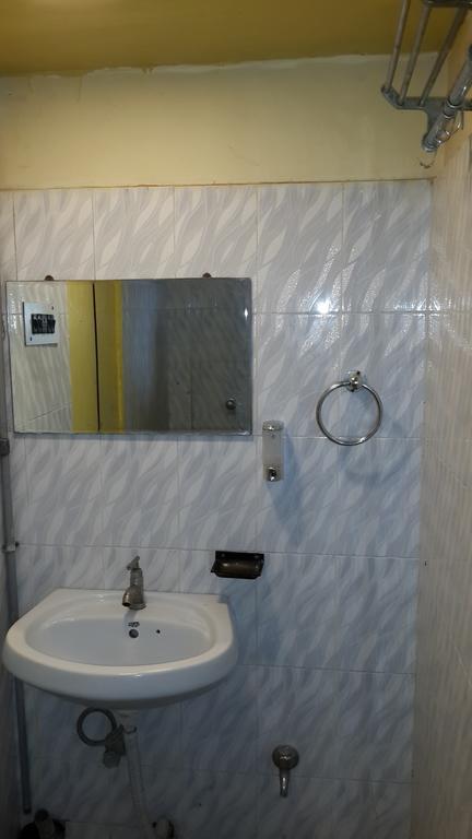 Rupasi Bangla Hotel Колката Стая снимка